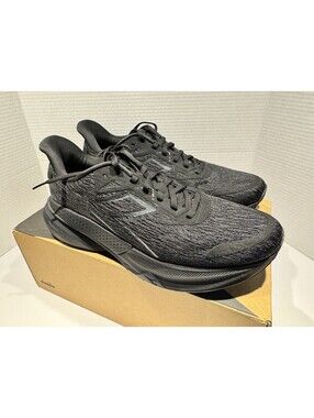 Diadora Nucleo 2 - Men’s Size 11 - Regular Width - Black - Excellent Condition!
